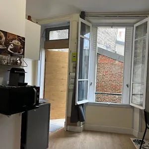 charmant-studio-spacieux.fr-paris.fr/